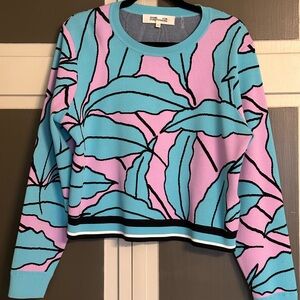 DVF colorful sweater. Long sleeves.